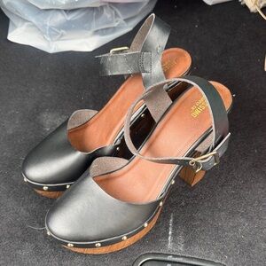 Missoni Black Leather Platform Heels